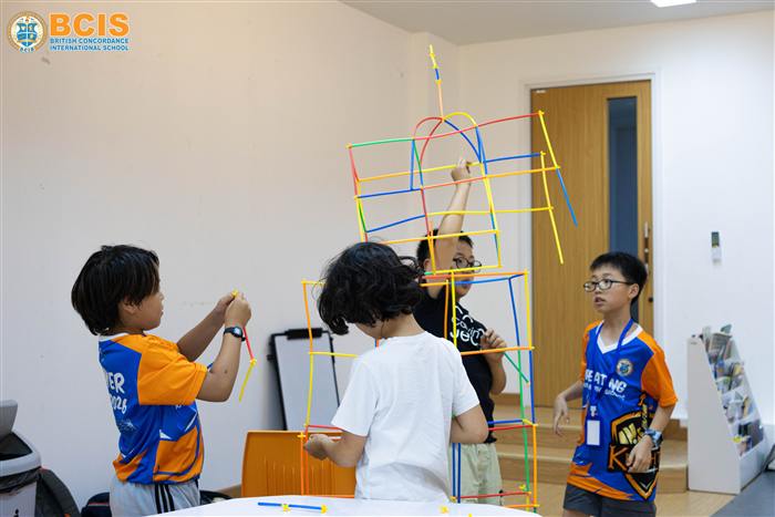 More from the team-building challenge 3
