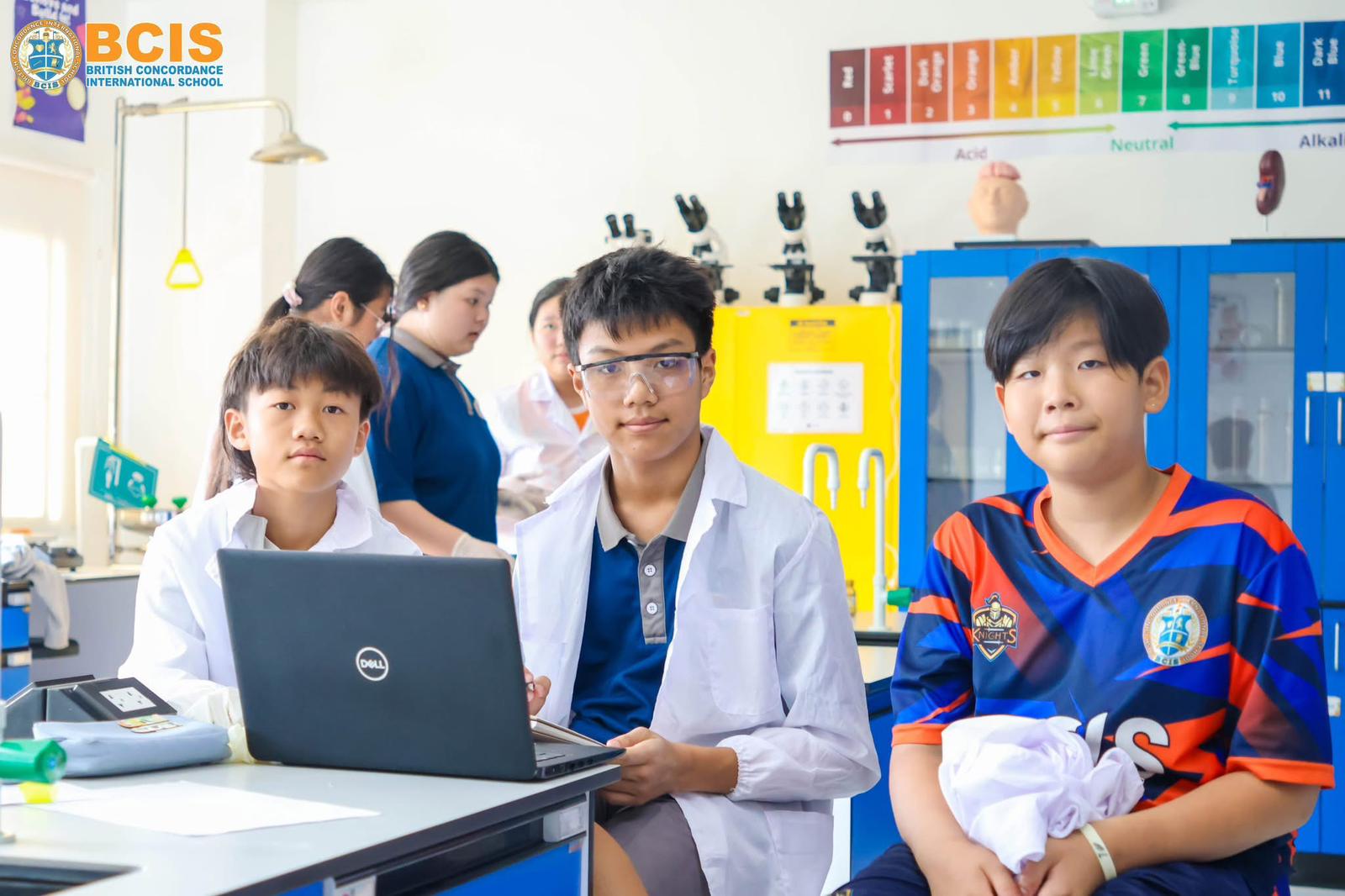 Students in the BCIS science laboratory