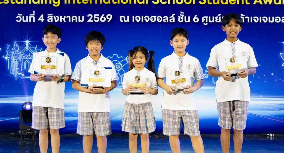 Seven National Awards for BCIS Students